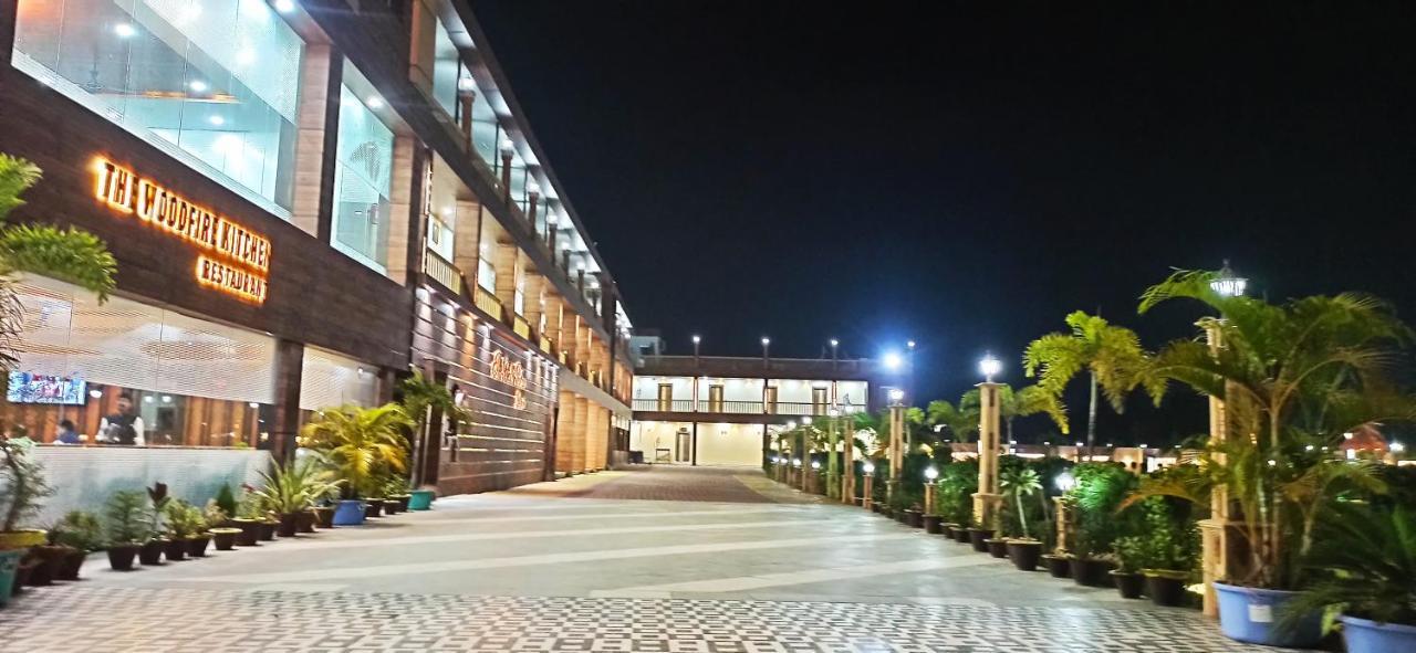 The Bodhi Palace Resort Extérieur photo