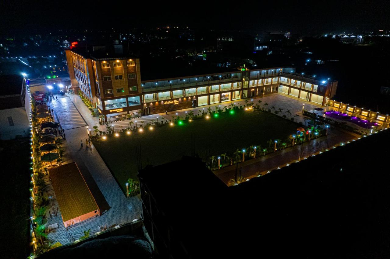 The Bodhi Palace Resort Extérieur photo